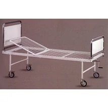 Betegágy állítható fejtámlával, görgős