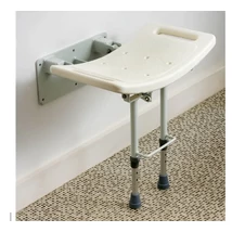 Falra szerelhető tusolószék - lábakkal 180 kg-ig